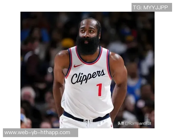 快船现状反思:管理层失责与核心球员年龄增长的双重影响 快船现状反思:管理层失责与核心球员年龄增长的双重影响