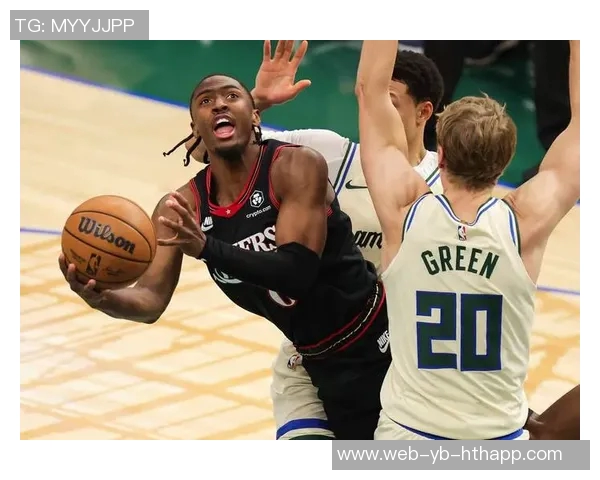 雄鹿次节强势反弹半场微弱领先76人马克西独揽23分乔治开局火力全开 雄鹿次节强势反弹半场微弱领先76人马克西独揽23分乔治开局火力全开